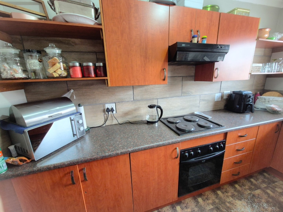 2 Bedroom Property for Sale in Vaalpark Free State